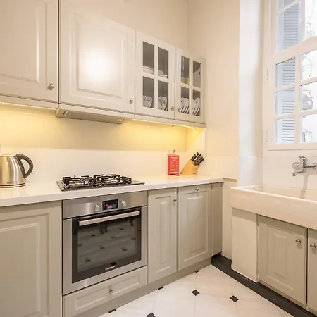 The Rare Luxury Gem Near Syntagma, Kolonaki Square Apartment *