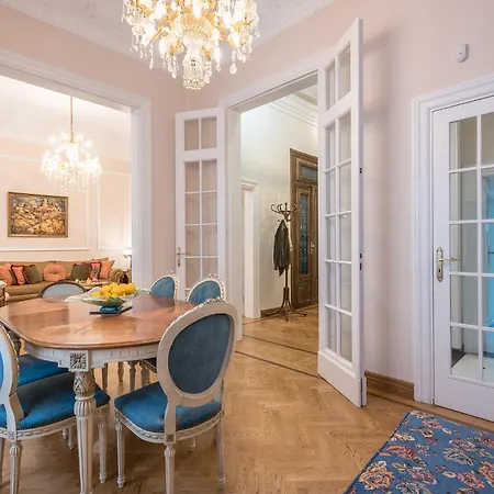 The Rare Luxury Gem Near Syntagma, Kolonaki Square Apartment *