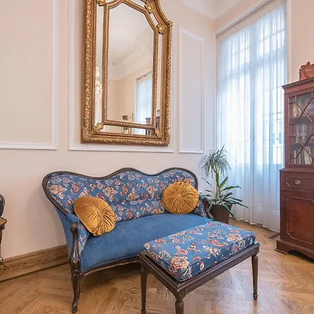 Apartment The Rare Luxury Gem Near Syntagma, Kolonaki Square Athens