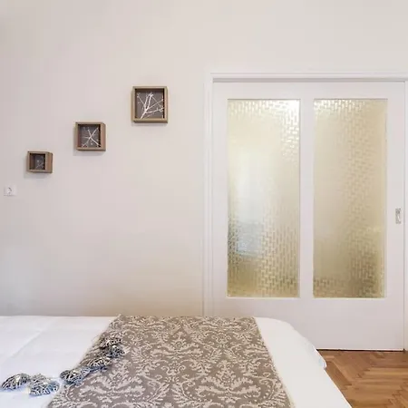 Central, Cozy & Vintage Apartamento *