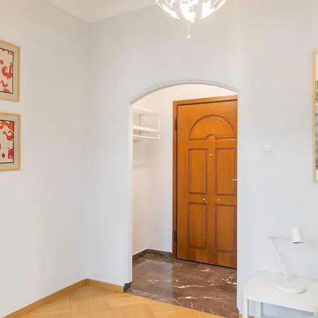 Apartment Amazing Location - 2 Min From Acropolis Athens