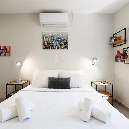 Chic Rooftop W/ Terrace - Near Acropolis Apartment Athens