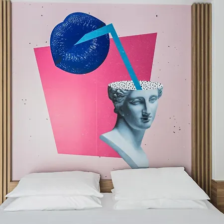 The Q Hotel