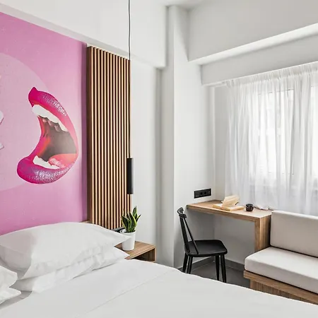 The Q Hotel