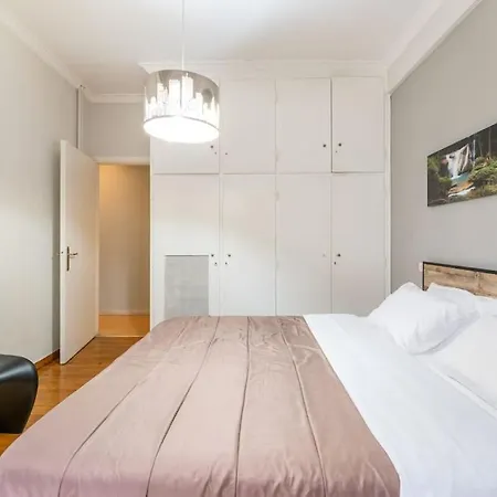 Apartment 2bdr Olympianzeus With Netflix Athens