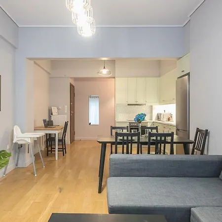Pame - 2bd & 2ba Home, 4 Min To Acropolis Apartment *