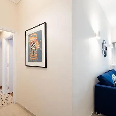 Superb Family In The Center Of Apartment Athens