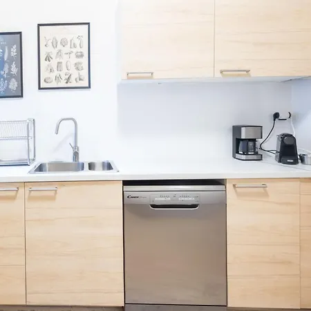 Apartment Superb Family In The Center Of *