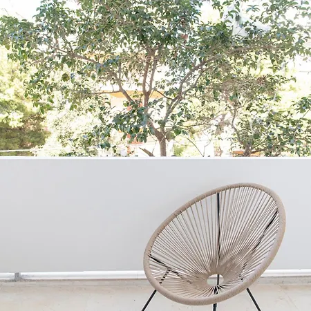 Celia Apartmanhotel 2*