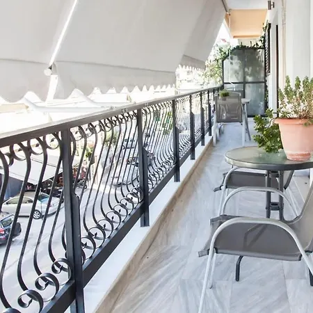 Apartment Modern Luxury 2 Bedroom Apt In Agios Dimitrios