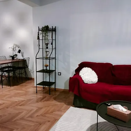 νέο ανακαινισμένο 70τμ στο μαρούσι Apartment Athens