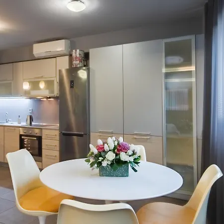 Apartment Boutique In Center Athens