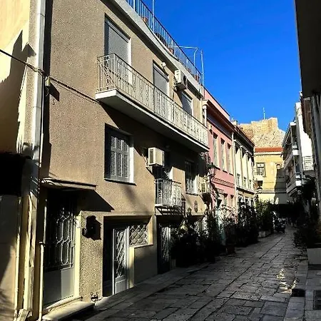 Apartment House In Plaka *