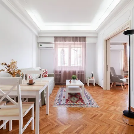 Super In Syntagma By Athenian Keys Apartment