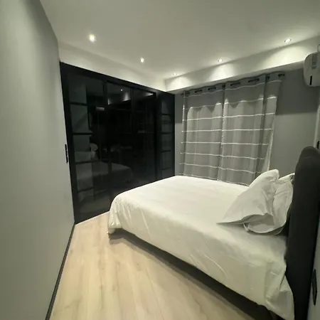 Luxury In * Athens