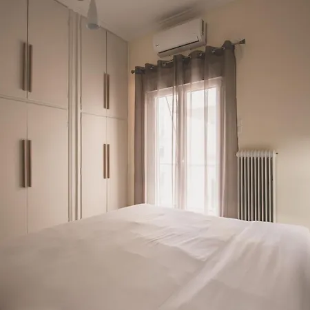 Luxury Flat In Historical Athens-livingstone Opal Apartment
