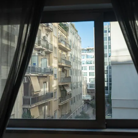 Syntagma Square 2 Bedrooms 4 Pers By Mps