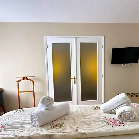 Queens Avenue Apartment