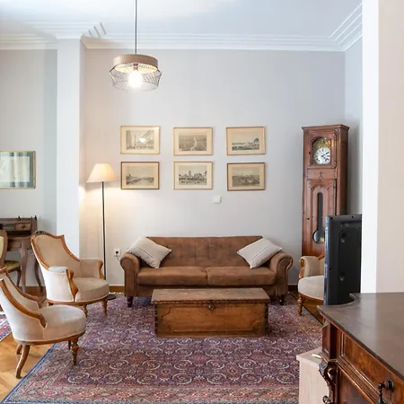 Vintage Kolonaki Luxury Penthouse *