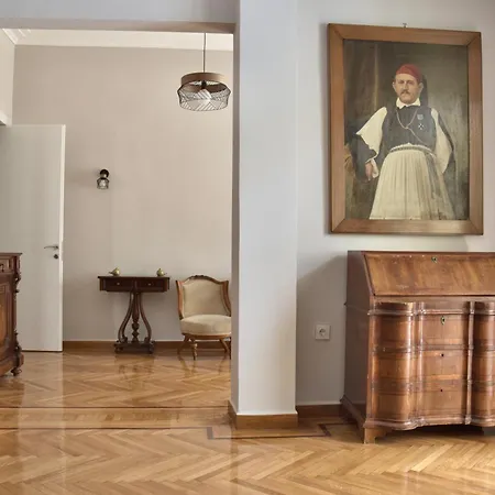 Vintage Kolonaki Luxury Penthouse Apartment Athens