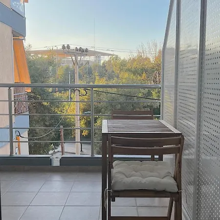 Pentelis Cozy In Paleo Faliro *