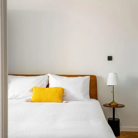 The Met By Zoia Living