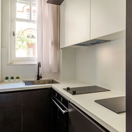 The Met By Zoia Living
