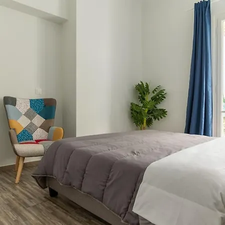 Boutique 52sq Plaka * Athens