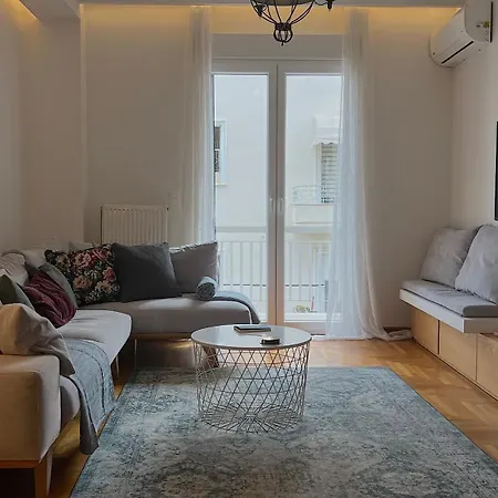 Pirgotelous Spacious 3bdr In Pangrati Apartment
