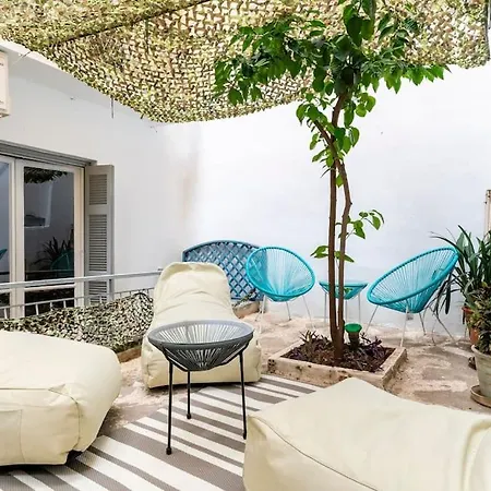 Boutique 52sq Plaka Athens