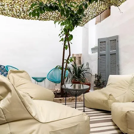 Boutique 52sq Plaka Athens