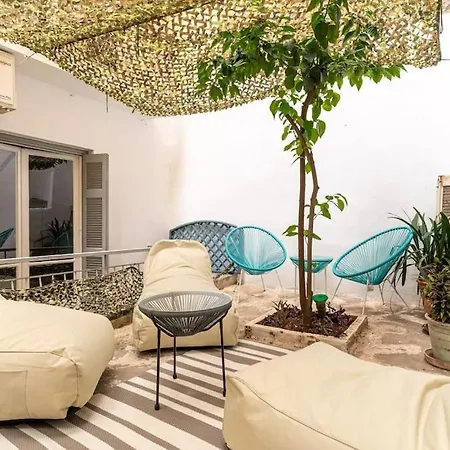 Boutique 52sq Plaka Athens