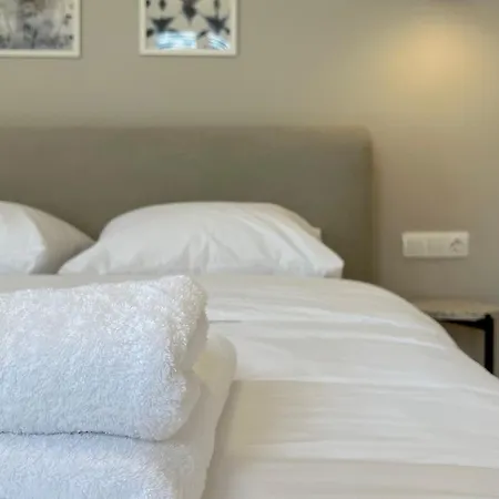 Pirgotelous Spacious 3bdr In Pangrati * Athens