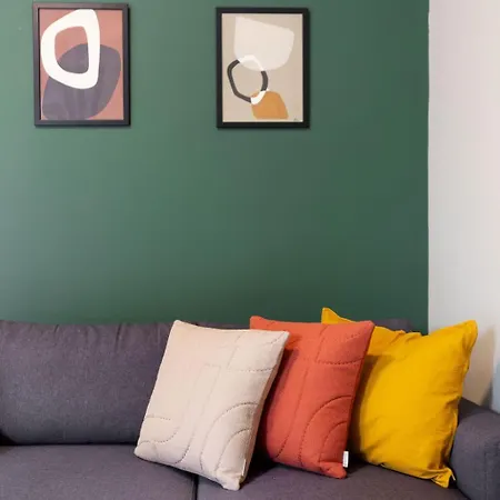 Snug By Zoia Living Atenas