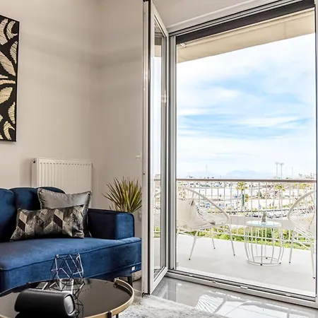 Two Bedroom Sea View In Glyfada *