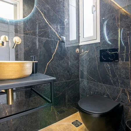 Two Bedroom Sea View In Glyfada Apartment *