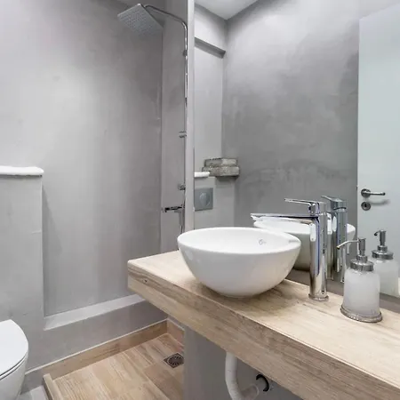 3b Modern Bliss - Greecing *