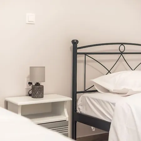 Apartment Family In Close To Peristeri Athens