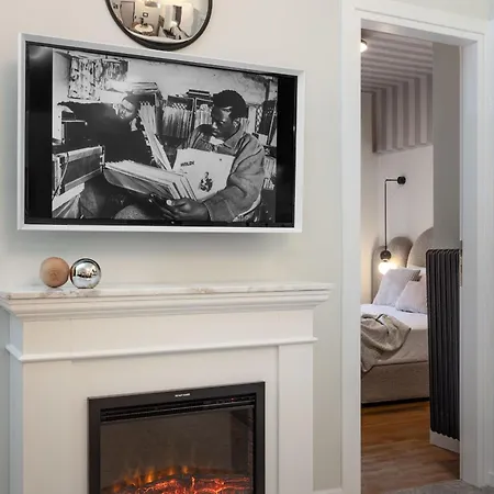 Chic Apartment *