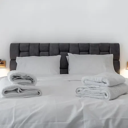 Syntagma Square, 60sqm Platinum Apartment Athens