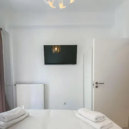 Syntagma Square, 60sqm Platinum Apartment Athens