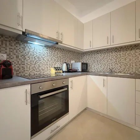 Glenvar Heights A2 Spacious In Paleo Faliro Apartment Athens