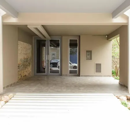 Bright Loft With Terrance - Next To Metro Kerameikos Apartment *