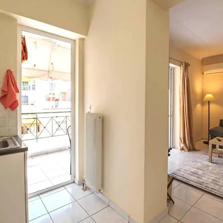 Apartment Colourful And Bright In Kallithea