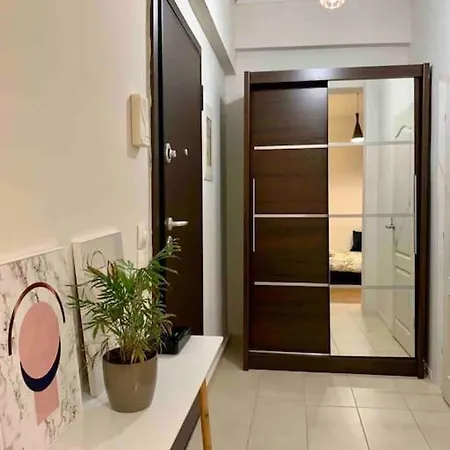 Apartment Kato Patisia With Balcony