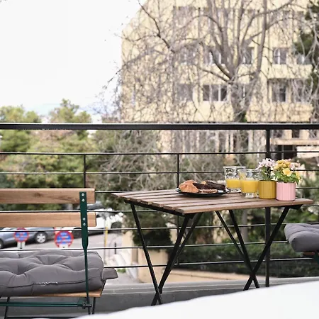 Nueva Upscale By Neuvel Apartment *