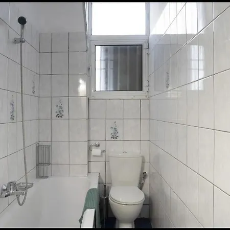Classic Luxury Apartment, 3 Km Form Acropoli, 5km From The *