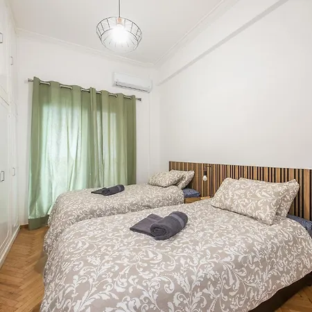 Stylish Luxury At Ampelokipi Metro Station Apartment Athens