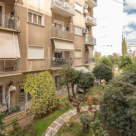 Apartment Stylish Luxury At Ampelokipi Metro Station