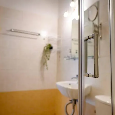 'afrodite' Cozy In Egaleo Apartment